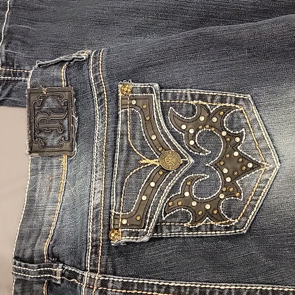 Request Jeans - Picture 6 of 6